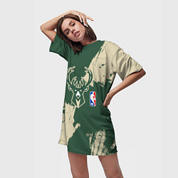 Футболка женская длинная Милуоки Бакс - разлитая краска, цвет: 3D-принт — фото 2