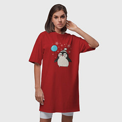 Футболка женская-платье Пингвин с шариком, цвет: красный — фото 2