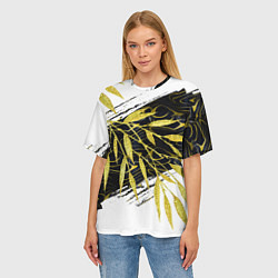 Футболка оверсайз женская Абстракция с золотыми листьями, цвет: 3D-принт — фото 2