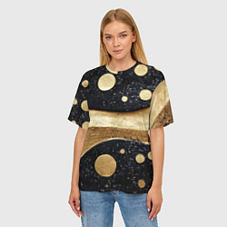 Футболка оверсайз женская Золотая объемная абстракция - текстура, цвет: 3D-принт — фото 2