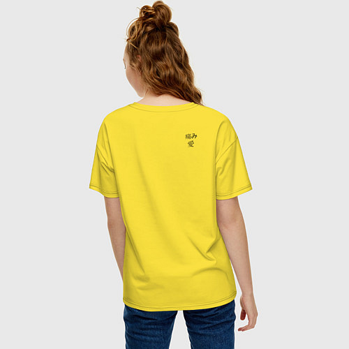Женская футболка оверсайз Боль любовь - иероглифы на спине / Желтый – фото 4