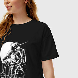 Футболка оверсайз женская Космонавт хипстер, цвет: черный — фото 2