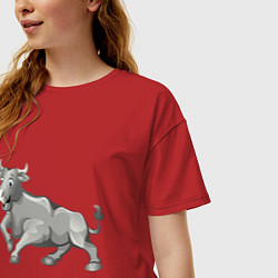 Футболка оверсайз женская Металлический бык, цвет: красный — фото 2