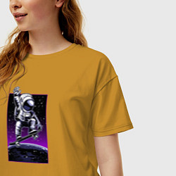 Футболка оверсайз женская Астронавт, цвет: горчичный — фото 2