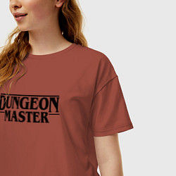 Футболка оверсайз женская DUNGEON MASTER ГАЧИМУЧИ ЧЁРНЫЙ ЛОГО, цвет: кирпичный — фото 2