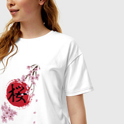 Футболка оверсайз женская Цветущая вишня и красный круг с японским иероглифо, цвет: белый — фото 2