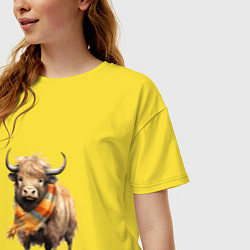 Футболка оверсайз женская Буйвол в шарфе, цвет: желтый — фото 2