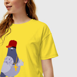 Футболка оверсайз женская Крутой голубь в кепке показывает f**k, цвет: желтый — фото 2