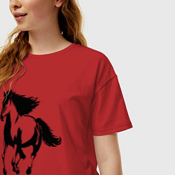 Футболка оверсайз женская Лошадь скачет, цвет: красный — фото 2
