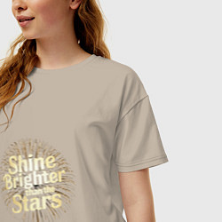 Футболка оверсайз женская Shine brighter than the stars, цвет: миндальный — фото 2