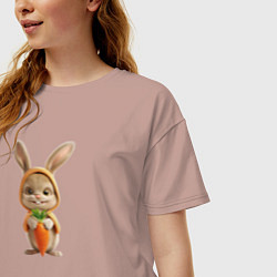 Футболка оверсайз женская Веселый заяц - кролик с морковкой, цвет: пыльно-розовый — фото 2