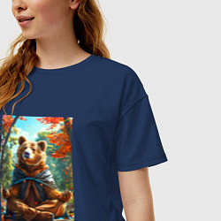 Футболка оверсайз женская Медведь на медитации, цвет: тёмно-синий — фото 2