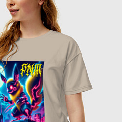 Футболка оверсайз женская Ужасный Пикачу на крыше небоскрёба - хэллоуин, цвет: миндальный — фото 2