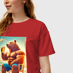 Футболка оверсайз женская Bear bodybuilder with a cup of beer on a beach - a, цвет: красный — фото 2