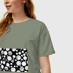 Футболка оверсайз женская Круги на темном фоне, цвет: авокадо — фото 2