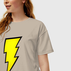 Футболка оверсайз женская Shazam and Black Adam logo, цвет: миндальный — фото 2