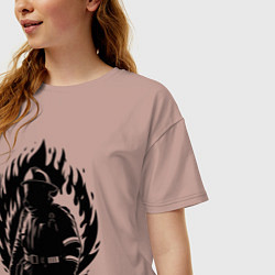 Футболка оверсайз женская Пожарный в огне, цвет: пыльно-розовый — фото 2