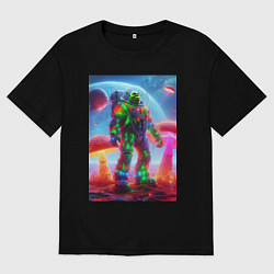 Футболка оверсайз женская Космонавт Шрек в неоновом скафандре, цвет: черный