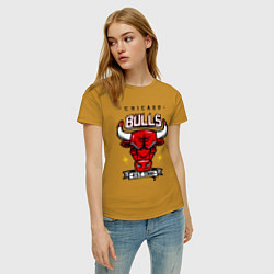 Футболка хлопковая женская Chicago Bulls est. 1966, цвет: горчичный — фото 2