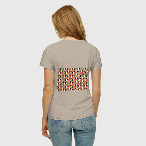 Женская футболка Абстрактный полосатый узор / Миндальный – фото 4