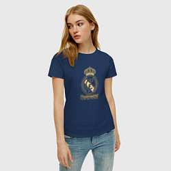 Футболка хлопковая женская Real Madrid gold logo, цвет: тёмно-синий — фото 2