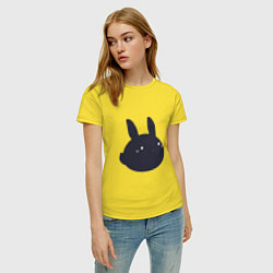 Футболка хлопковая женская Черный кролик - минимализм, цвет: желтый — фото 2