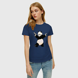 Футболка хлопковая женская Панда с пистолетами, цвет: тёмно-синий — фото 2