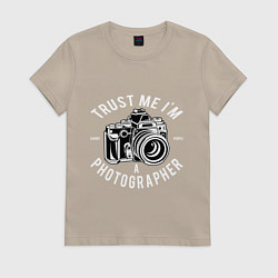 Футболка хлопковая женская Photographer, цвет: миндальный