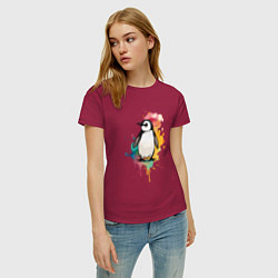 Футболка хлопковая женская Красочный пингвин, цвет: маджента — фото 2