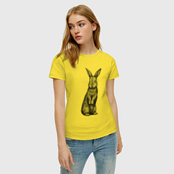 Футболка хлопковая женская Кролик стоит, цвет: желтый — фото 2