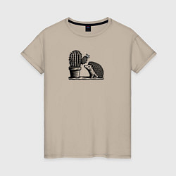 Футболка хлопковая женская Ежик и кактус, цвет: миндальный