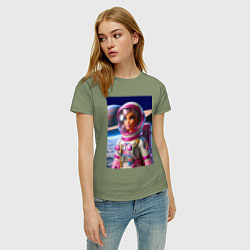 Футболка хлопковая женская Барби - крутой космонавт, цвет: авокадо — фото 2