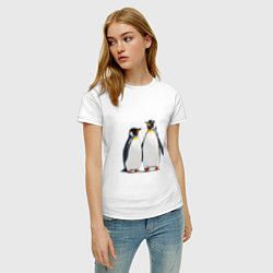 Футболка хлопковая женская Друзья-пингвины, цвет: белый — фото 2