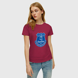 Футболка хлопковая женская Эвертон logo - nil satis nisi optimum, цвет: маджента — фото 2