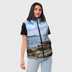 Женский жилет Парусник на горизонте океана, цвет: 3D-красный — фото 2