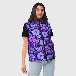 Женский жилет Фиолетовые цветочки, цвет: 3D-черный — фото 2