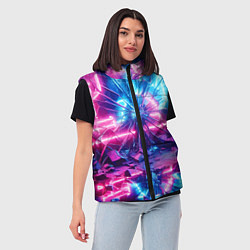 Женский жилет Разбитая неоновая вывеска - мегаполис, цвет: 3D-черный — фото 2