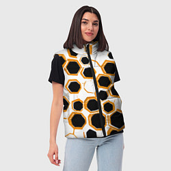 Женский жилет Чёрно-жёлтые шестиугольники на белом фоне, цвет: 3D-светло-серый — фото 2