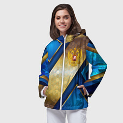 Ветровка с капюшоном женская Золотой герб России на синем объемном фоне, цвет: 3D-белый — фото 2