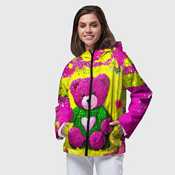 Ветровка с капюшоном женская Розовый мишка в вязаном свитере, цвет: 3D-черный — фото 2