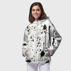 Ветровка с капюшоном женская Черные и золотистые пятна краски на белом фоне, цвет: 3D-белый — фото 2